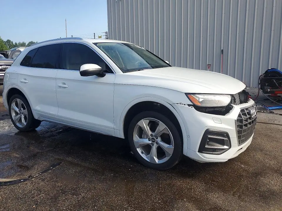 2021 AUDI Q5 PRESTIGE  