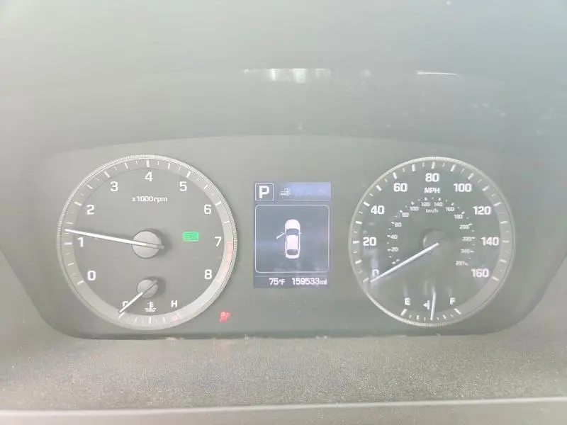 2017 HYUNDAI SONATA SE  