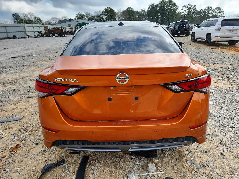 2021 NISSAN SENTRA SR  