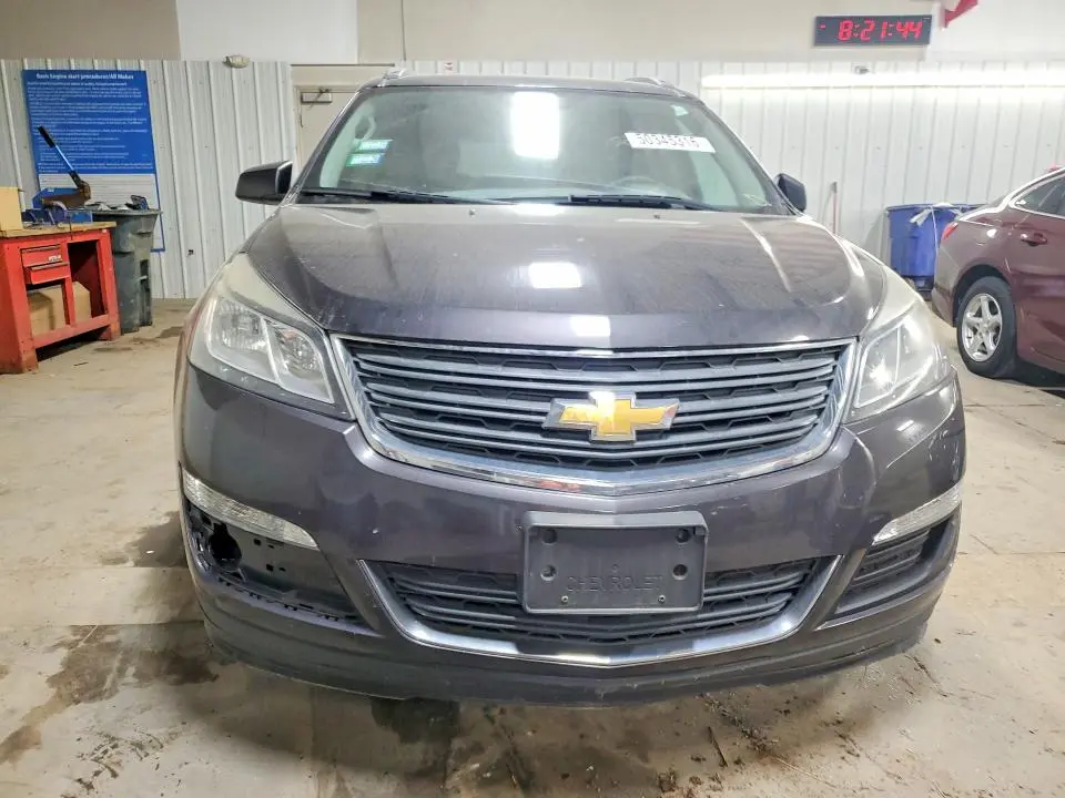 2013 CHEVROLET TRAVERSE LS  