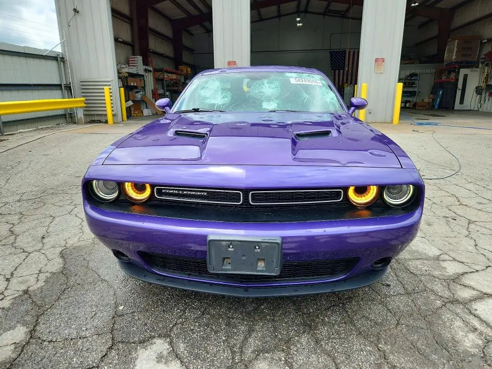 2019 DODGE CHALLENGER SXT  