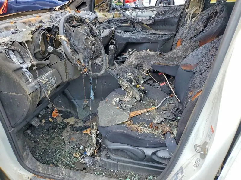 2012 MAZDA 5   