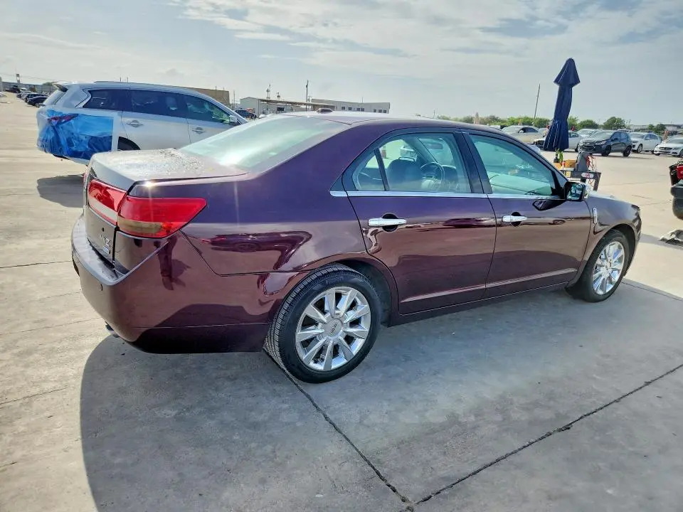 2012 LINCOLN MKZ   