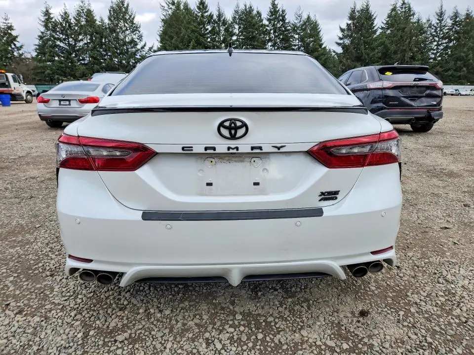 2024 TOYOTA CAMRY XSE  