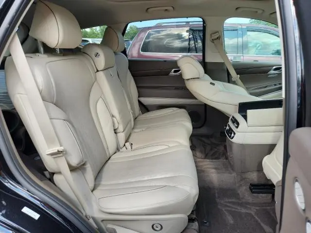 2024 GENESIS GV80 BASE  