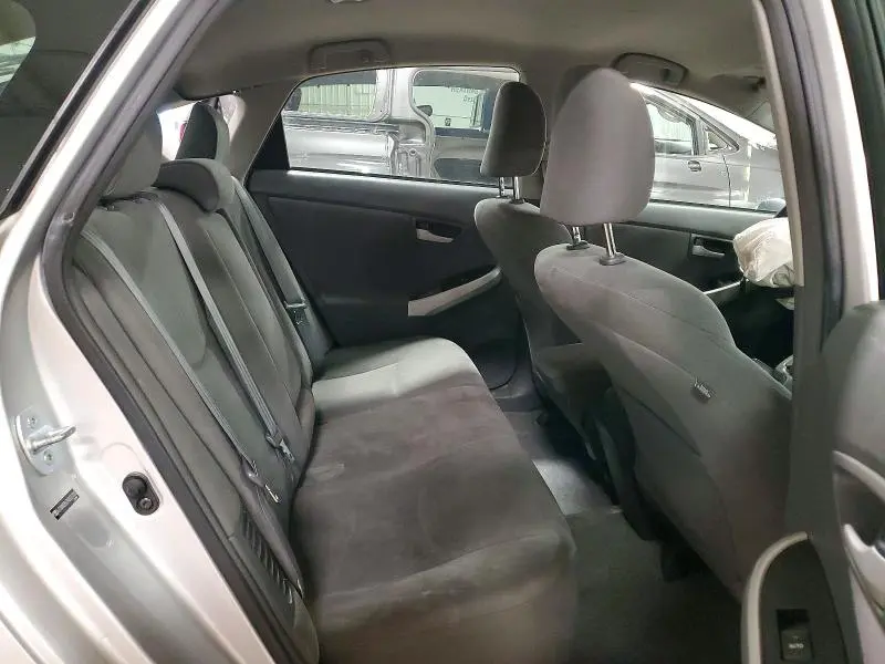2010 TOYOTA PRIUS II  