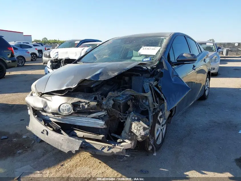 2017 TOYOTA PRIUS FOUR