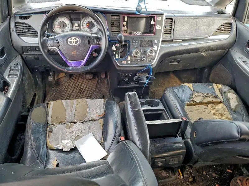 2015 TOYOTA SIENNA SPORT  