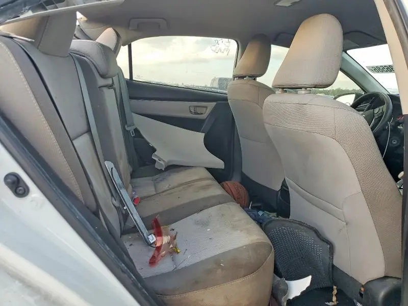 2017 TOYOTA COROLLA LE  