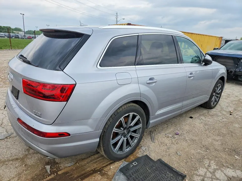 2017 AUDI Q7 PRESTIGE  