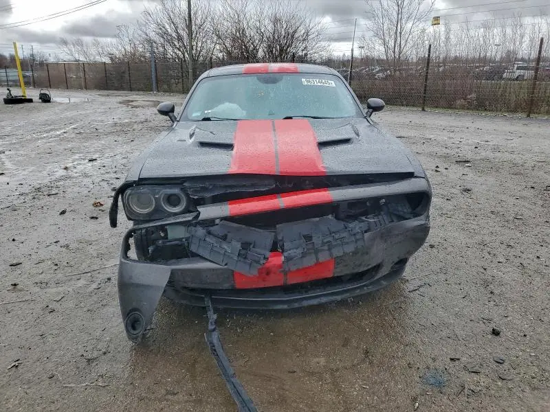 2016 DODGE CHALLENGER SXT  