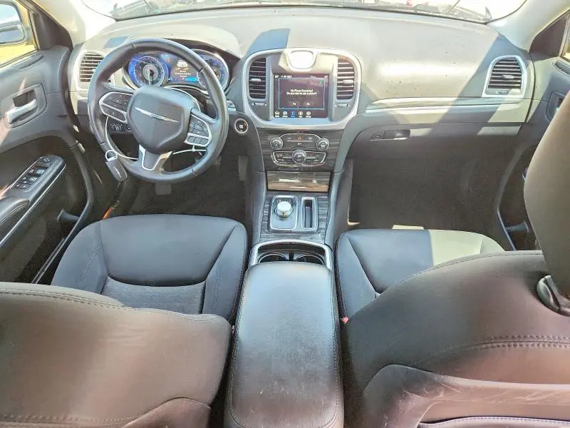 2018 CHRYSLER 300 TOURING  
