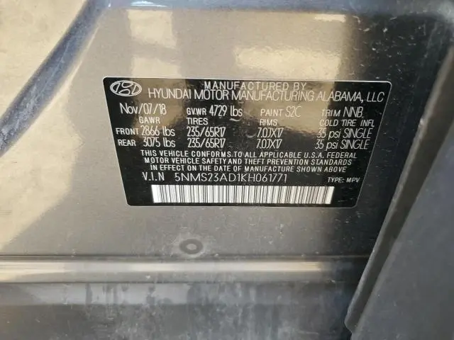 2019 HYUNDAI SANTA FE SE  