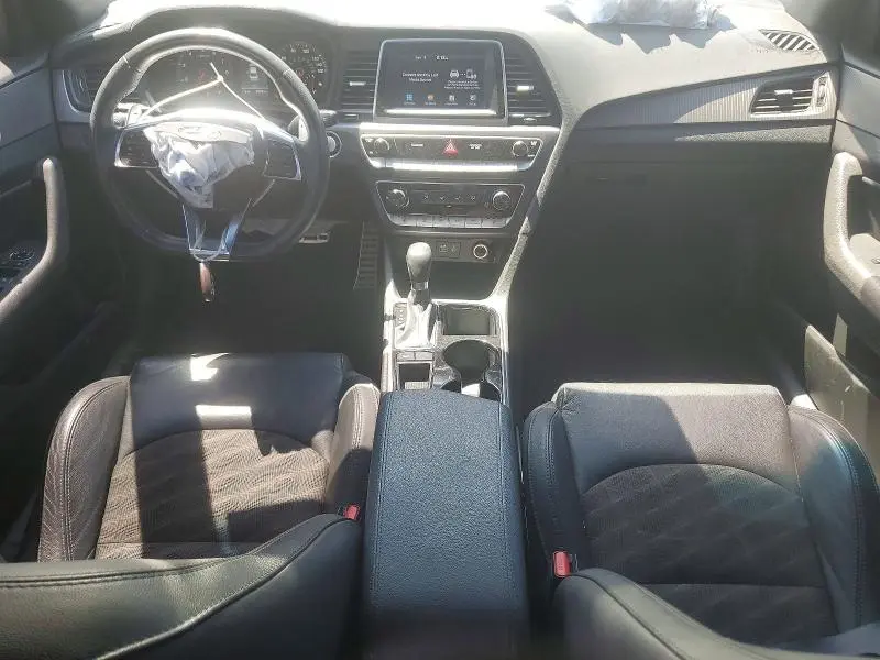 2018 HYUNDAI SONATA SPORT  