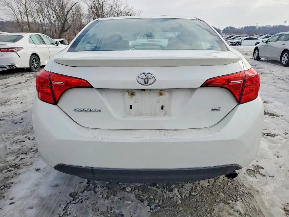 2018 TOYOTA COROLLA   