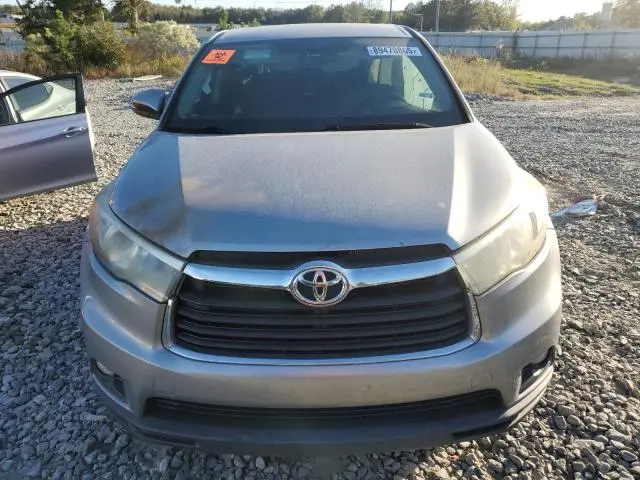 2016 TOYOTA HIGHLANDER LE  