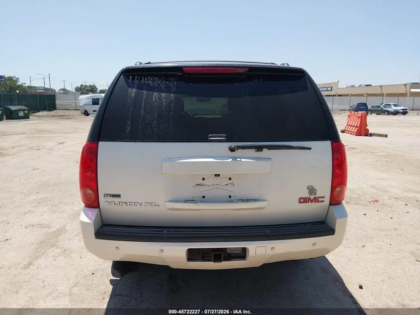 2010 GMC YUKON XL 1500 SLT