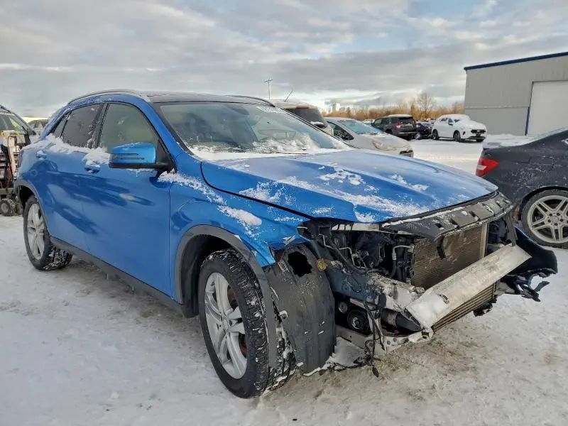 2016 MERCEDES-BENZ GLA 250 4MATIC  