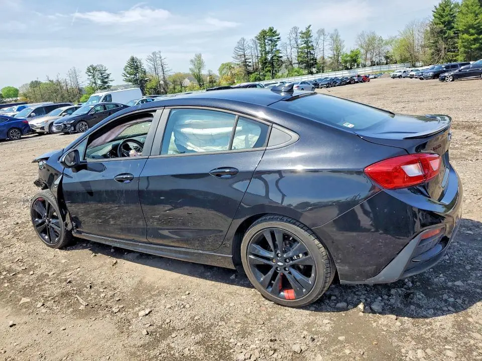 2018 CHEVROLET CRUZE LT  