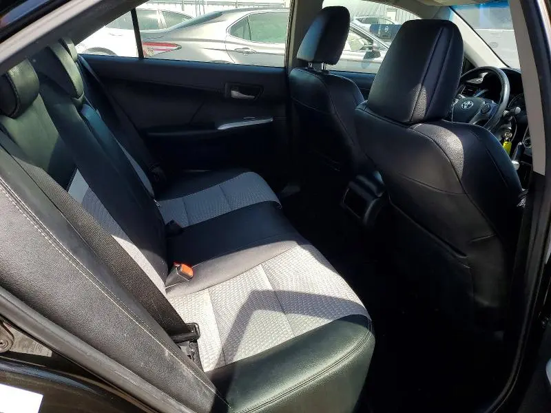 2012 TOYOTA CAMRY SE  