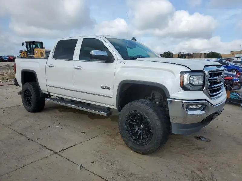 2018 GMC SIERRA K1500 SLT  