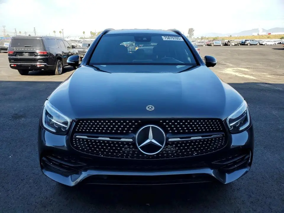 2022 MERCEDES-BENZ GLC 300  