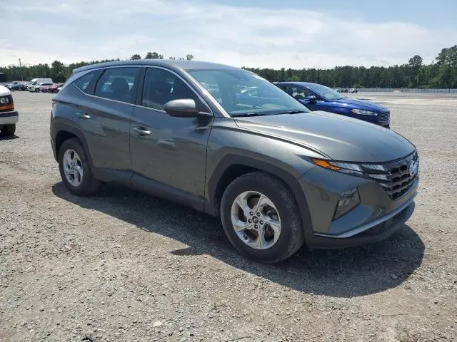 2022 HYUNDAI TUCSON SE  