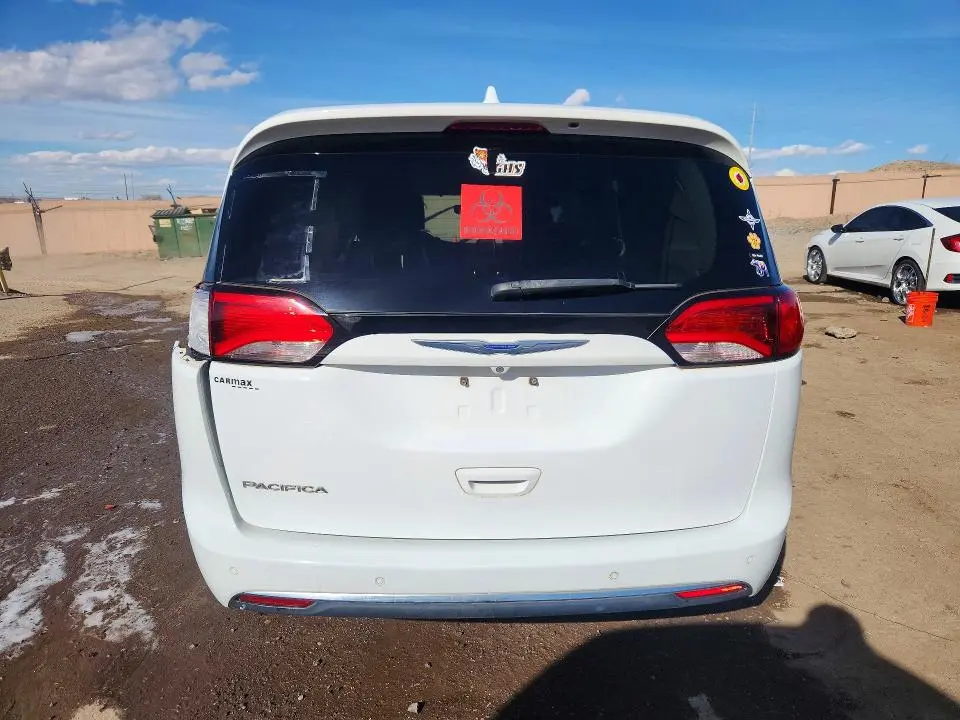2020 CHRYSLER PACIFICA TOURING L  