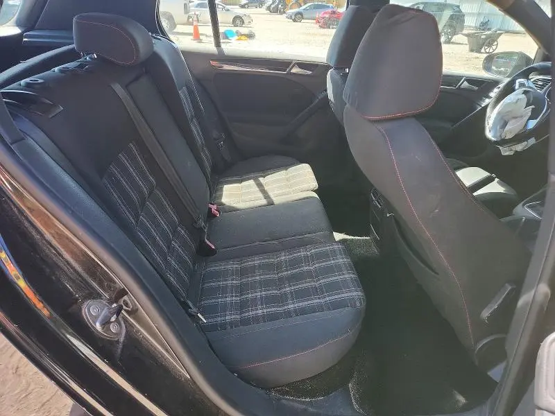 2013 VOLKSWAGEN GTI   