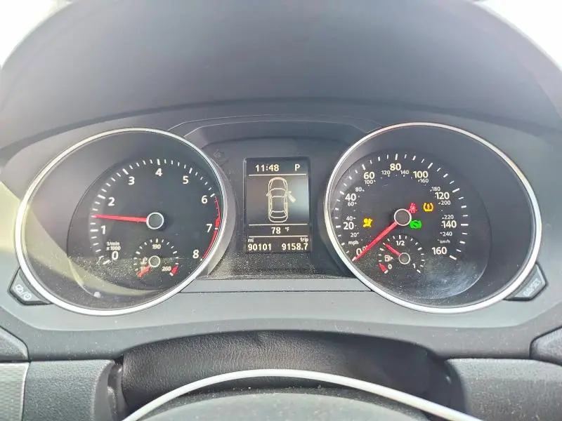 2018 VOLKSWAGEN JETTA SE  