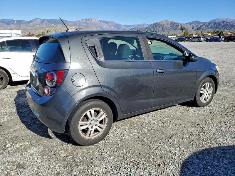 2016 CHEVROLET SONIC LT  