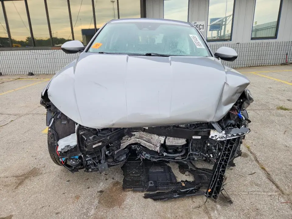 2026 HYUNDAI TUCSON BLUE SE  