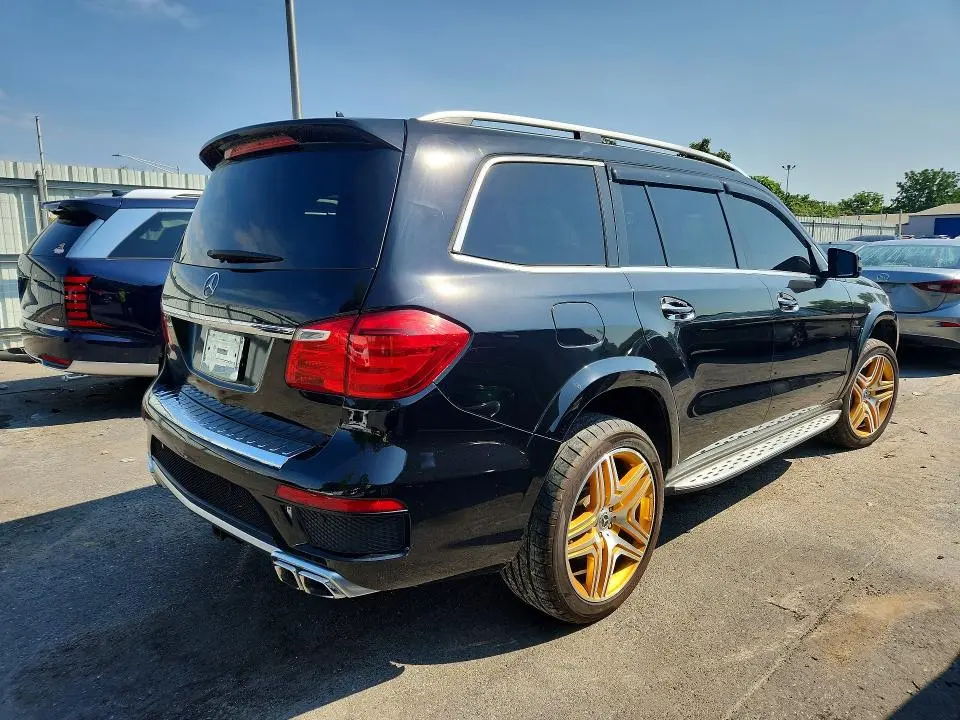 2015 MERCEDES-BENZ GL 63 AMG  