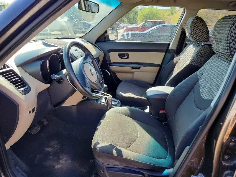 2010 KIA SOUL +  
