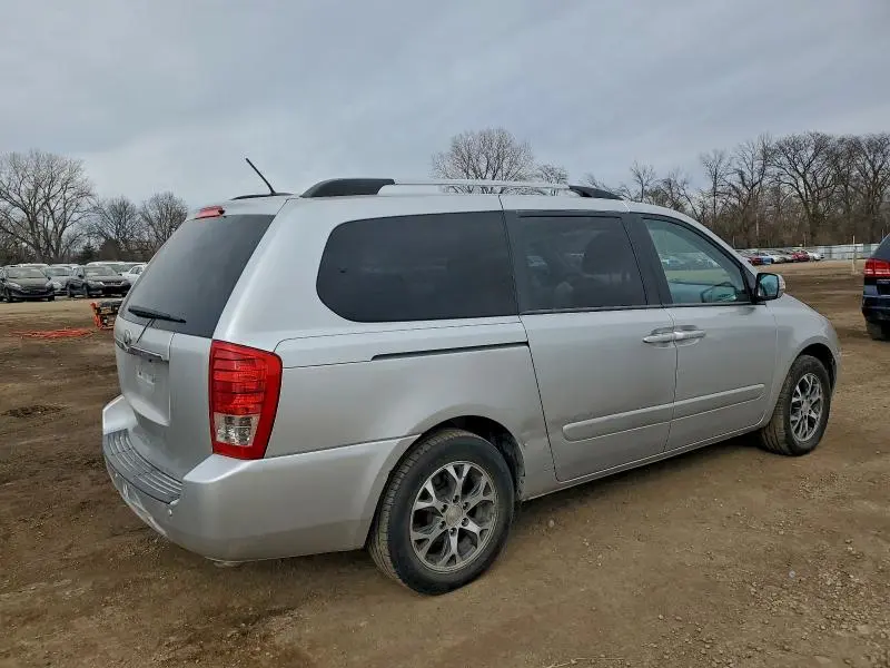 2014 KIA SEDONA LX  