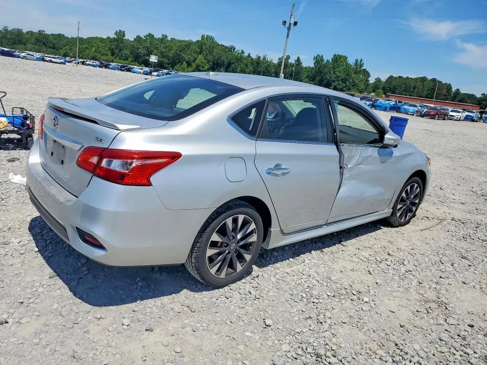 2016 NISSAN SENTRA SR  