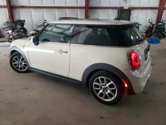 2015 MINI COOPER S  