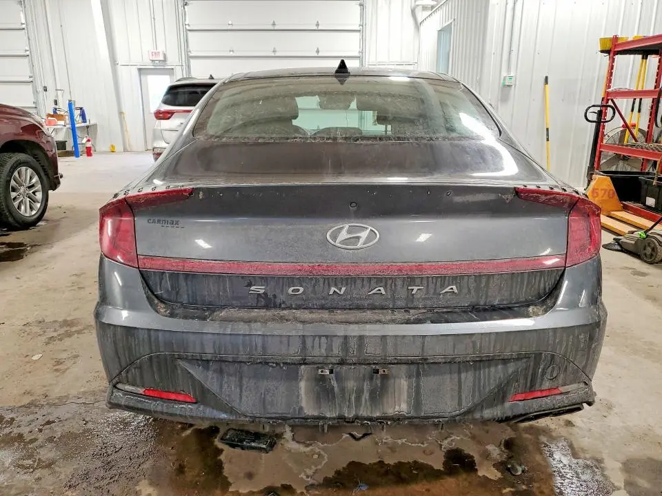 2022 HYUNDAI SONATA SEL  