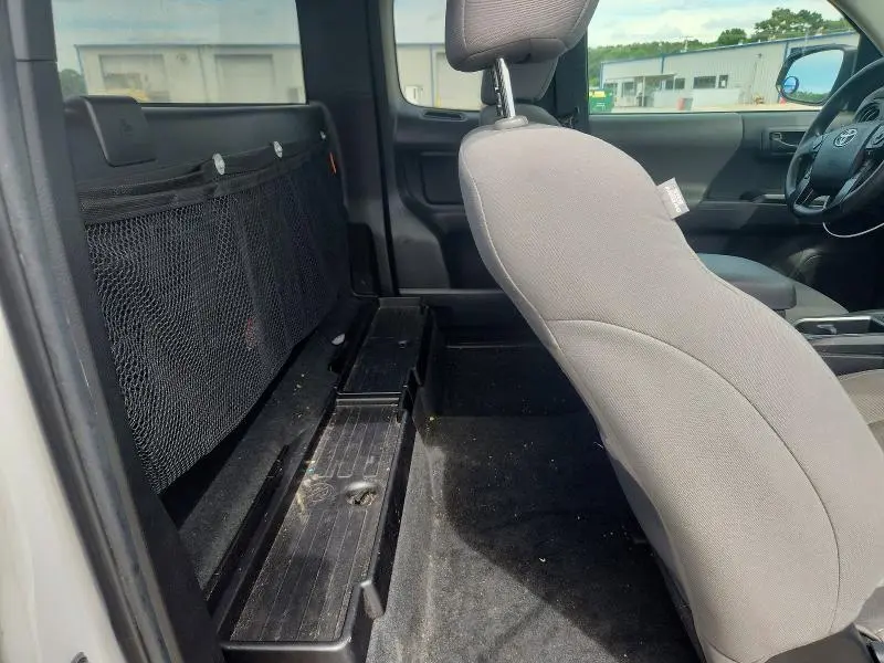 2021 TOYOTA TACOMA SR  