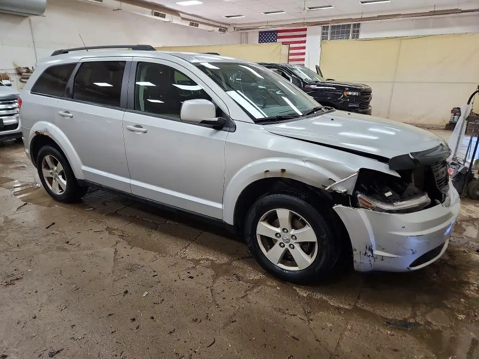 2010 DODGE JOURNEY SXT  
