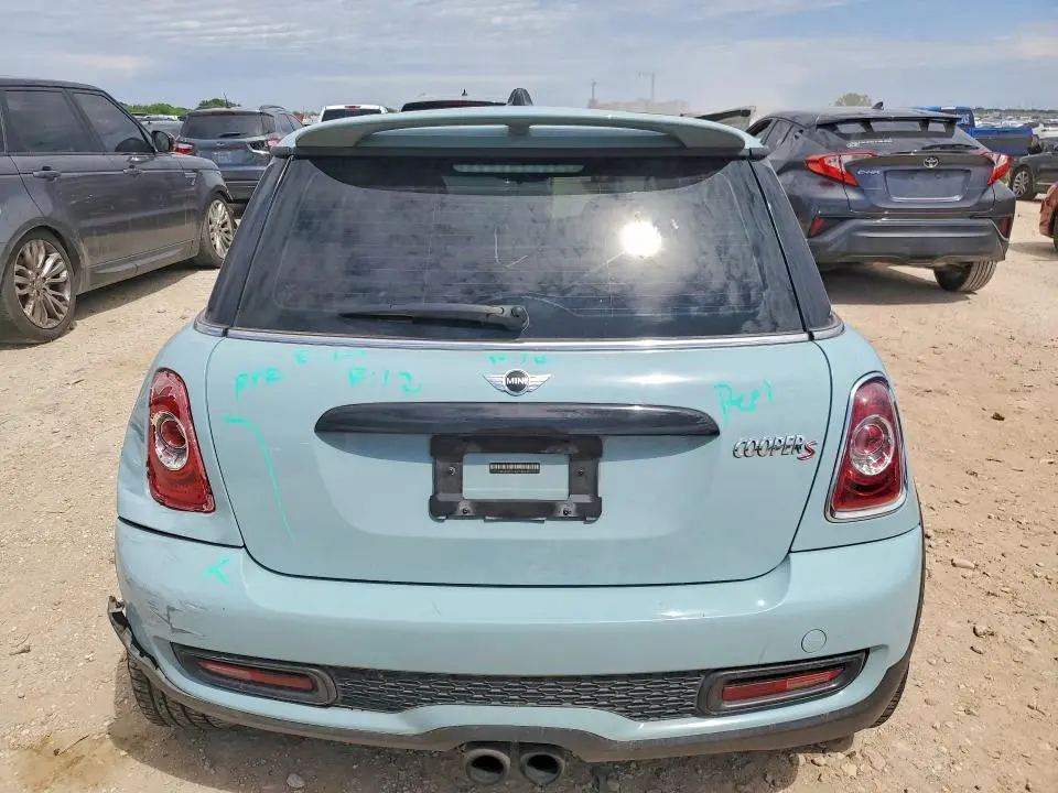 2013 MINI COOPER S  