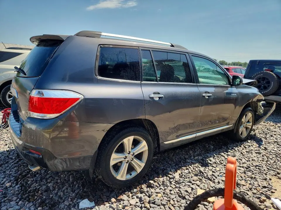2011 TOYOTA HIGHLANDER LIMITED  