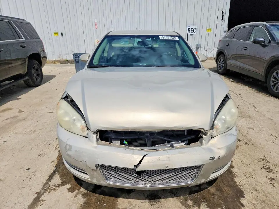 2012 CHEVROLET IMPALA LT  