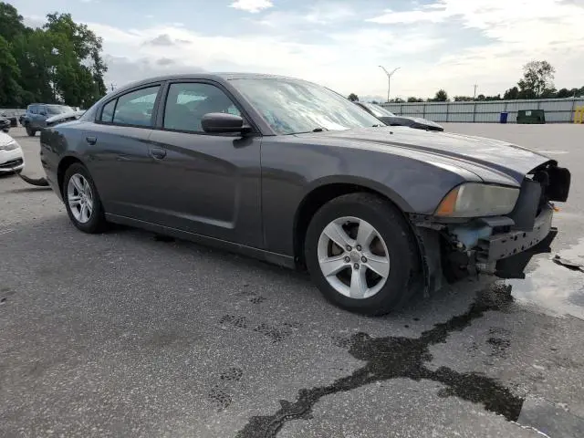 2013 DODGE CHARGER SE  