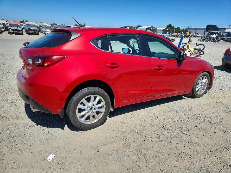 2015 MAZDA 3 TOURING  