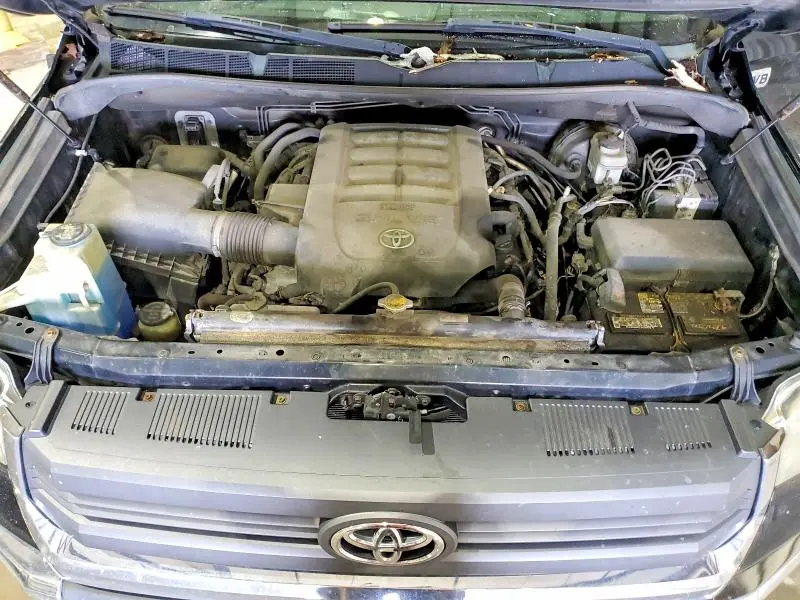 2014 TOYOTA TUNDRA CREWMAX SR5  