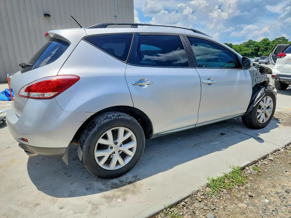 2011 NISSAN MURANO S  