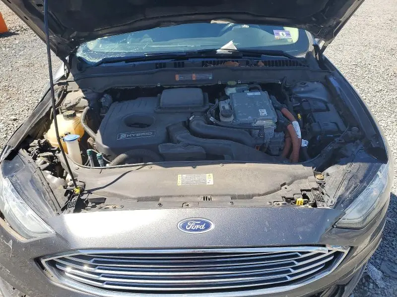 2017 FORD FUSION SE HYBRID  