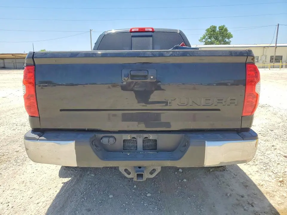 2014 TOYOTA TUNDRA SR5  