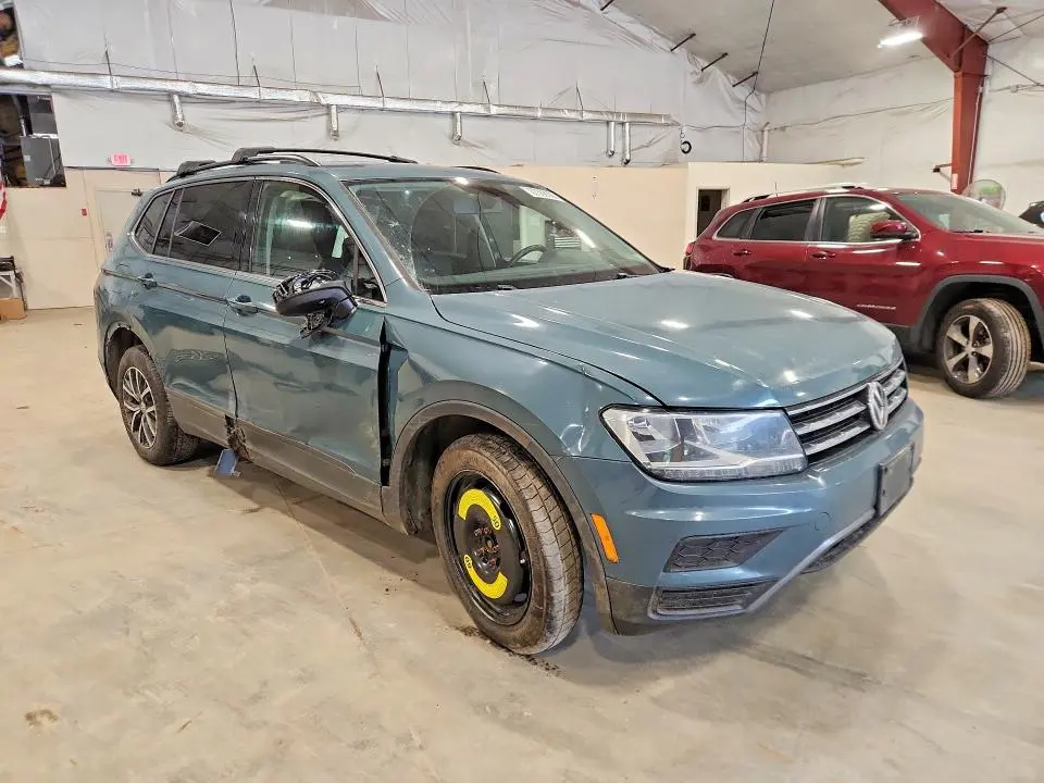 2019 VOLKSWAGEN TIGUAN SE  